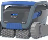 רובוט לבריכה ביתית M700